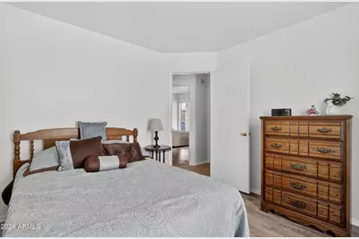 6942 W Via Del Sol Drive, Glendale, AZ 85310 - Photo 18