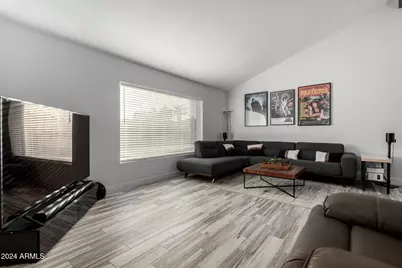 902 W Curry Street, Chandler, AZ 85225 - Photo 8