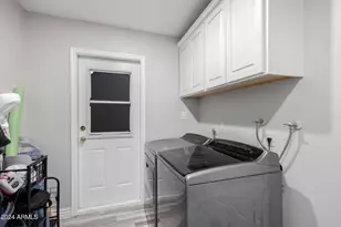 902 W Curry St, Chandler, AZ 85225 - Photo 34
