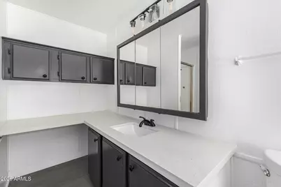 1518 W Beck Lane, Phoenix, AZ 85023 - Photo 18