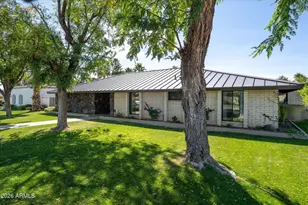 7536 N 10th St, Phoenix, AZ 85020 - Photo 1