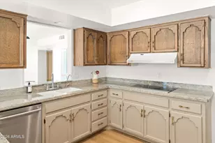 7536 N 10th St, Phoenix, AZ 85020 - Photo 18