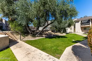 12440 N 20th St, Phoenix, AZ 85022 - Photo 32