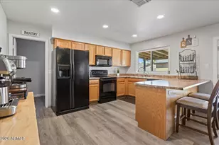 4944 W Michelle Dr, Glendale, AZ 85308 - Photo 10