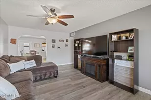 4944 W Michelle Dr, Glendale, AZ 85308 - Photo 8