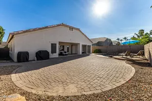 240 W Brooks St, Gilbert, AZ 85233 - Photo 32