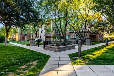 17850 N 68th Street #1010, Phoenix, AZ 85054 - Photo 1