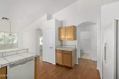 8438 W Paradise Drive, Peoria, AZ 85345 - Photo 24