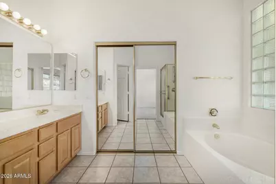 8438 W Paradise Drive, Peoria, AZ 85345 - Photo 30
