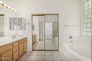 8438 W Paradise Dr, Peoria, AZ 85345 - Photo 30