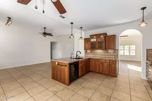 11105 W Olive Dr, Avondale, AZ 85392 - Photo 16