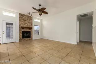 11105 W Olive Dr, Avondale, AZ 85392 - Photo 10
