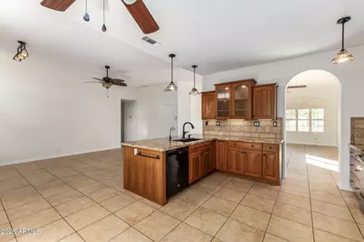 11105 W Olive Drive, Avondale, AZ 85392 - Photo 14