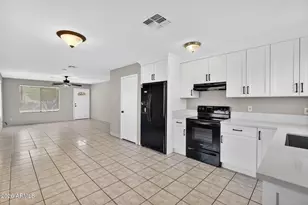 34682 N Kachina Ln, San Tan Valley, AZ 85140 - Photo 4
