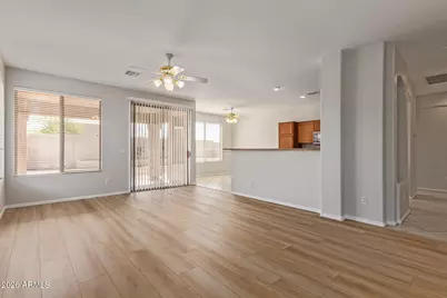 6211 W Wikieup Lane, Glendale, AZ 85308 - Photo 6