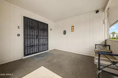 10708 W Camelot Circle, Sun City, AZ 85351 - Photo 4