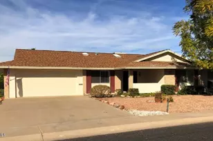 10708 W Camelot Cir, Sun City, AZ 85351 - Photo 1