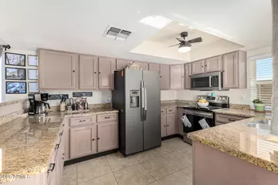 15425 N 23rd Drive, Phoenix, AZ 85023 - Photo 22