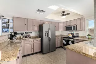 15425 N 23rd Dr, Phoenix, AZ 85023 - Photo 22