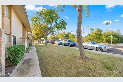 4701 N 68th Street #213, Scottsdale, AZ 85251 - Photo 2