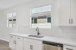 6646 E Fiddleneck Wy, San Tan Valley, AZ 85143 - Photo 12