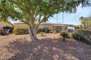 14034 N 37th St, Phoenix, AZ 85032 - Photo 2