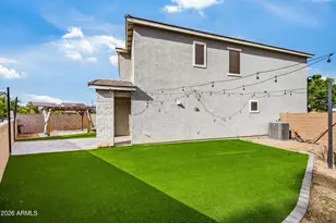 668 N Sparrow Ct, Gilbert, AZ 85234 - Photo 30