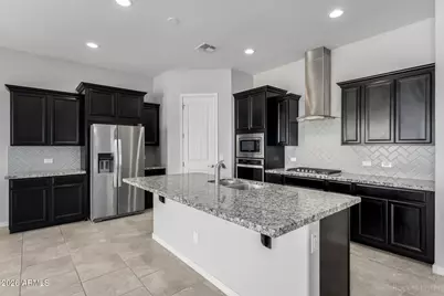 18926 W Solano Drive, Litchfield Park, AZ 85340 - Photo 14