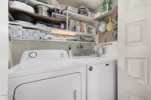 1068 E Frost Dr, Tempe, AZ 85282 - Photo 28