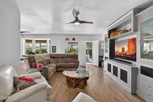 2610 S Fairfield Dr, Tempe, AZ 85282 - Photo 6