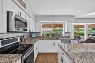 2610 S Fairfield Dr, Tempe, AZ 85282 - Photo 10