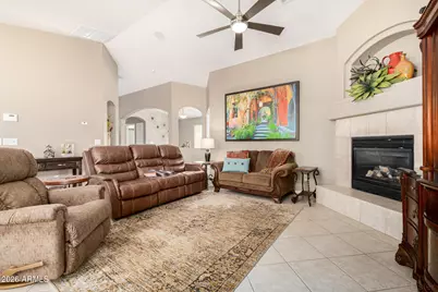 2940 E Shady Spring Trail, Phoenix, AZ 85024 - Photo 2