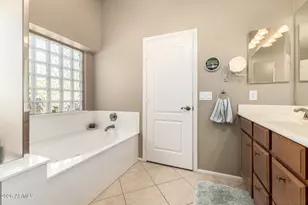 2940 E Shady Spring Trail, Phoenix, AZ 85024 - Photo 12