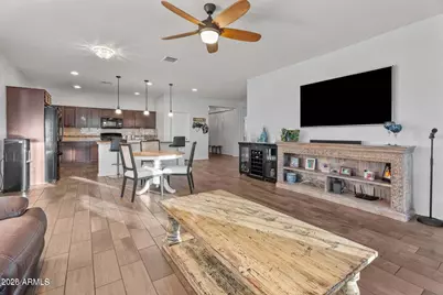 4052 S 185th Avenue, Goodyear, AZ 85338 - Photo 6