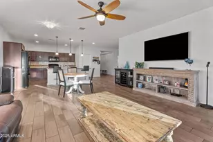 4052 S 185th Ave, Goodyear, AZ 85338 - Photo 6