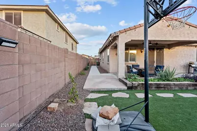 4052 S 185th Avenue, Goodyear, AZ 85338 - Photo 16
