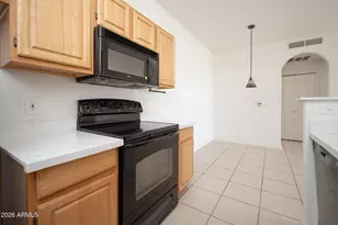 2929 W Yorkshire Dr, Phoenix, AZ 85027 - Photo 14