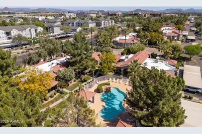 2929 W Yorkshire Drive #1072, Phoenix, AZ 85027 - Photo 2