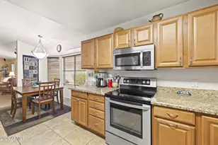 12002 N 79th Dr, Peoria, AZ 85345 - Photo 12