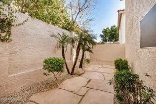 8930 E Yucca St, Scottsdale, AZ 85260 - Photo 36