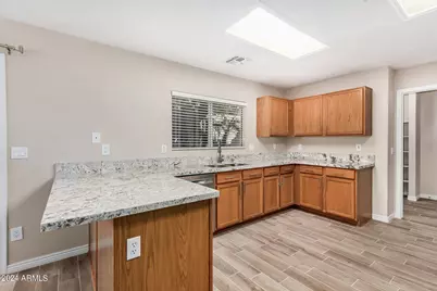 8930 E Yucca Street, Scottsdale, AZ 85260 - Photo 10