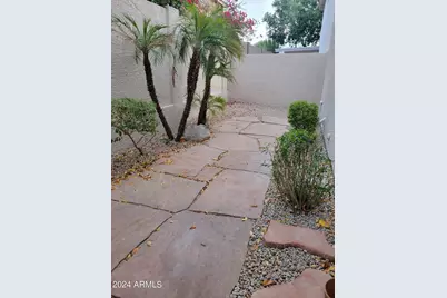 8930 E Yucca Street, Scottsdale, AZ 85260 - Photo 38