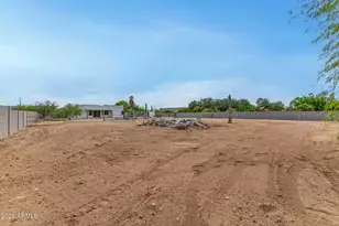 24702 W Red Robin Dr, Wittmann, AZ 85361 - Photo 28