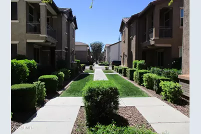 856 S Agnes Lane, Gilbert, AZ 85296 - Photo 2
