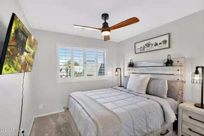 7984 E Cactus Wren Road, Scottsdale, AZ 85250 - Photo 18