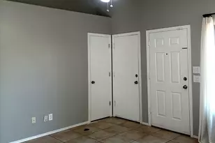 14869 W Caribbean Ln, Surprise, AZ 85379 - Photo 6