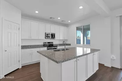 5814 S Daisy Patch Place, Phoenix, AZ 85040 - Photo 14