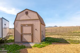 1285 W Kings Ct, Paulden, AZ 86334 - Photo 12