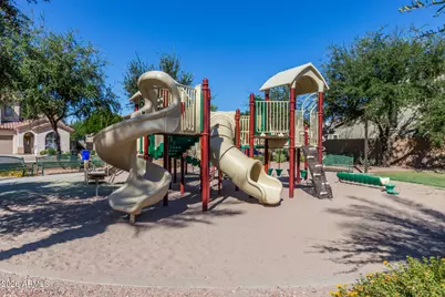 1105 E Parkview Court, Gilbert, AZ 85295 - Photo 34