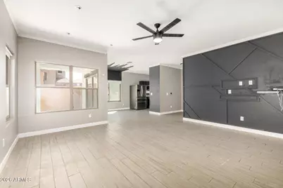 1105 E Parkview Court, Gilbert, AZ 85295 - Photo 2